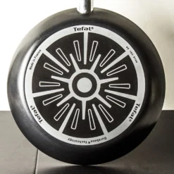 TEFAL Pfanne INVISSIA 28 Cm Bratpfanne Antihaft-Versiegelung Backofen Bis 175 °C -Tefal 19157f18087b7098d58dfd6122111309