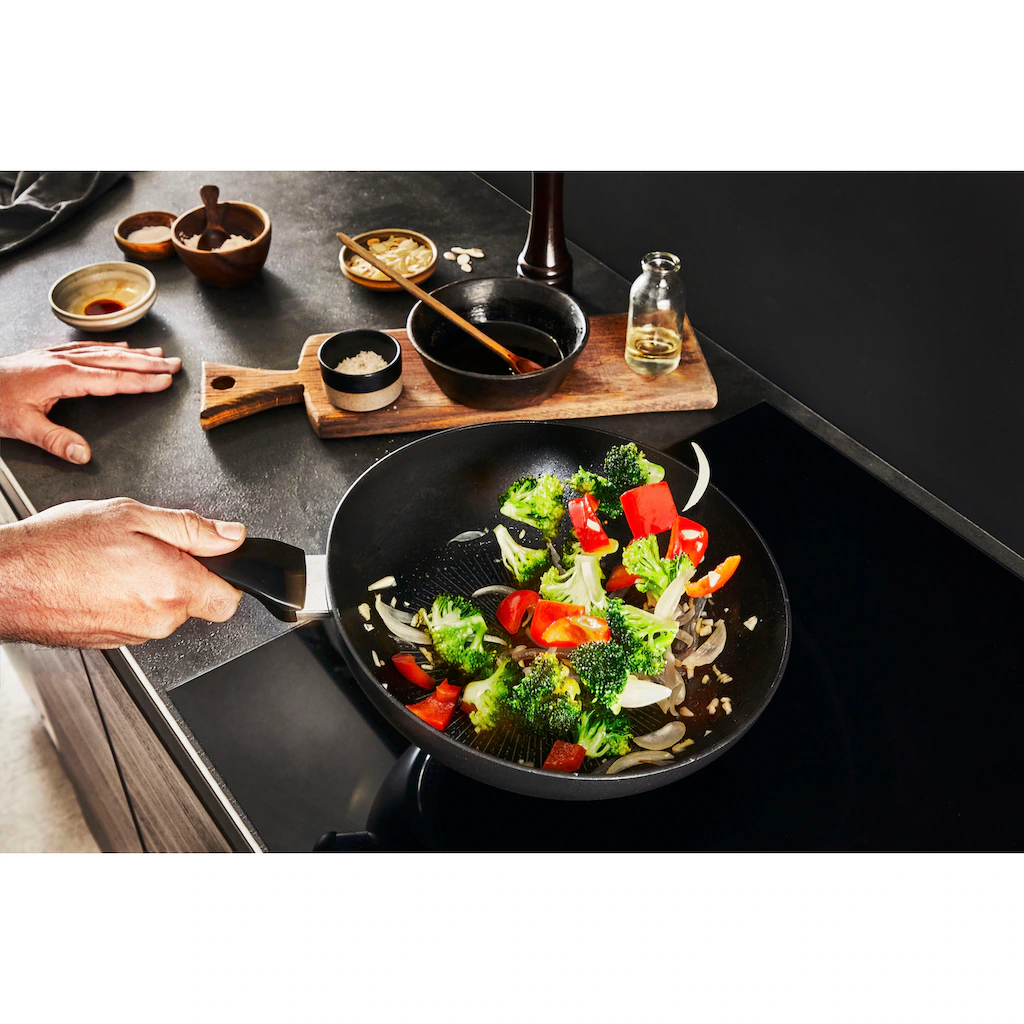 Tefal Wok »Unlimited G25519«, Aluminium, Kratzfest, Induktion, Temperaturanzeiger, Made In France, Ø 28 Cm 7 Tefal Wok »Unlimited G25519«, Aluminium, Kratzfest, Induktion, Temperaturanzeiger, Made In France, Ø 28 Cm – Bild 5