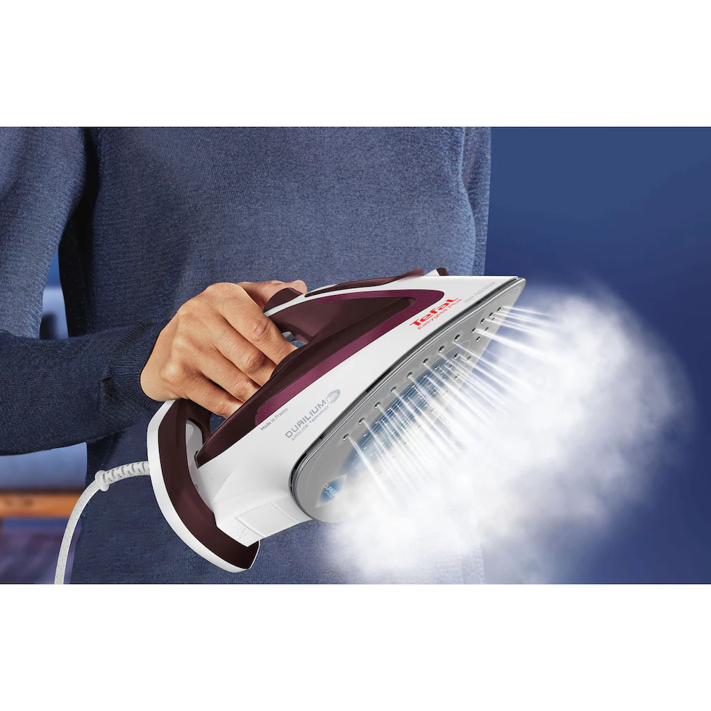 Tefal Dampfbügeleisen »FV5716 Easygliss Plus«, 2500 W, 190 G/Min. Dampfstoß, Vertikaldampf, XL Einfüllöffnung, Stabile Ablage 8 Tefal Dampfbügeleisen »FV5716 Easygliss Plus«, 2500 W, 190 G/Min. Dampfstoß, Vertikaldampf, XL Einfüllöffnung, Stabile Ablage – Bild 6