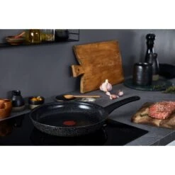 Tefal Bratpfanne »Intensity«, Aluminium, Sichere Keramikversiegelung, Thermo-Signal, Alle Herdarten,Induktion 11 Tefal Bratpfanne »Intensity«, Aluminium, Sichere Keramikversiegelung, Thermo-Signal, Alle Herdarten,Induktion -Tefal 8197231fad546c5c42f18d63fca02361