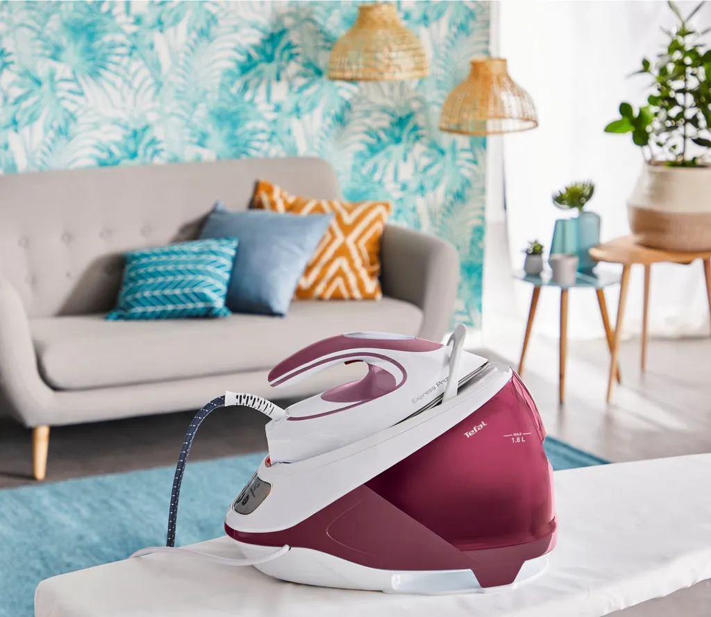 Tefal SV9201E0 Dampfbügelstation Express Protect, 2800W 7,5 Bar, Weiß/Burgunder 6 Tefal SV9201E0 Dampfbügelstation Express Protect, 2800W 7,5 Bar, Weiß/Burgunder – Bild 4