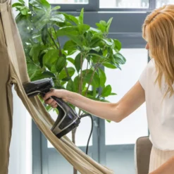 TEFAL Kleiderdampfer DT8270 Handheld, 2000 W, 0,19 L, 30 G/min, Schwarz -Tefal a235c1eb9411b2b4d8618262ae9e5a4f