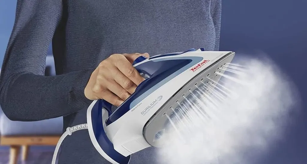 Tefal Dampfbügeleisen Easygliss Plus Durilium Airglide-Bügelsohle 2700W FV5751 4 Tefal Dampfbügeleisen Easygliss Plus Durilium Airglide-Bügelsohle 2700W FV5751 – Bild 2