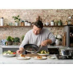 Tefal Pfannen-Set »Tefal E304S3 Jamie Oliver Cook's Direct On Edelstahlpfanne, 3-Teiliges Pfannen-Set, Ø 20/24/28 Cm, Antihaft-Versiegelung, Temperaturanzeiger Thermo-Signal, Genieteter Griff Für Sicheren Halt, Induktionspfanne« -Tefal f0d056c7883a31d6d8ec6fb2f8f70aa1